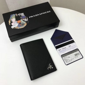  프** 사피아노 Saffiano Passport Case , 2MV017 - 프** 2020 사피아노 남여공용 여권지갑 PRAW0147,14CM.블랙