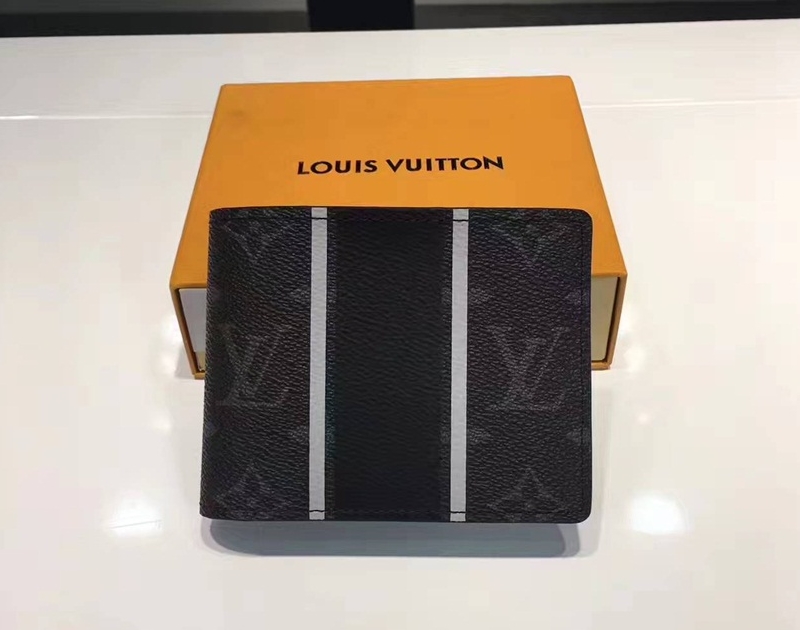 [LOUIS VUITTON]루이** x 프라그먼트 멀티플 월릿 M64439