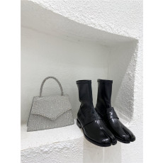 MAISON MARGIELA 메* 마르지** 여성용 부츠 MM649270 2020/신상