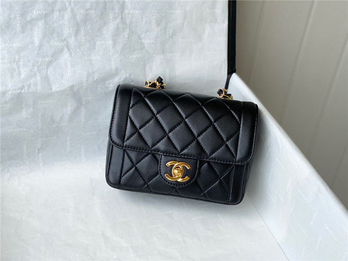 CHANEL 샤* 미니백 AS2309