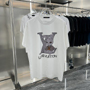 LOUIS VUITTON 루이비통 블랙 퀄리 반팔티 19